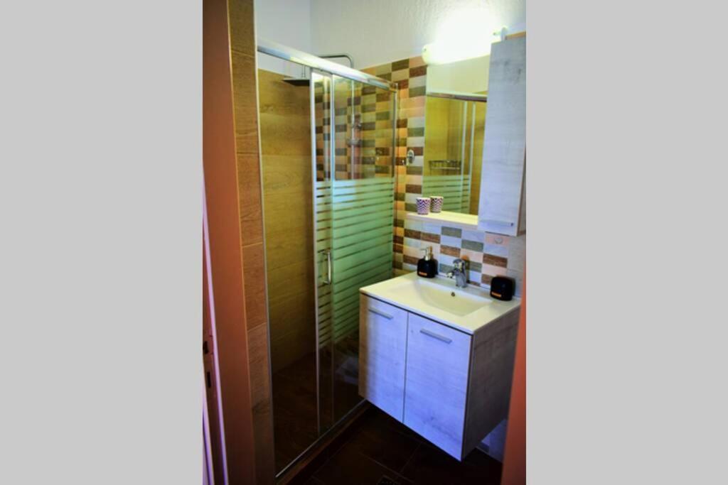 Meltemi Appartment Патитири Экстерьер фото